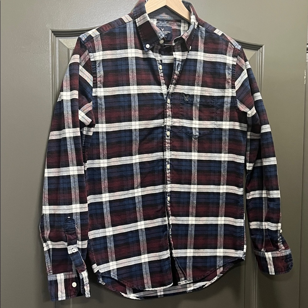 American Eagle Outfitters Maroon and Blue Plaid Shirt Size S